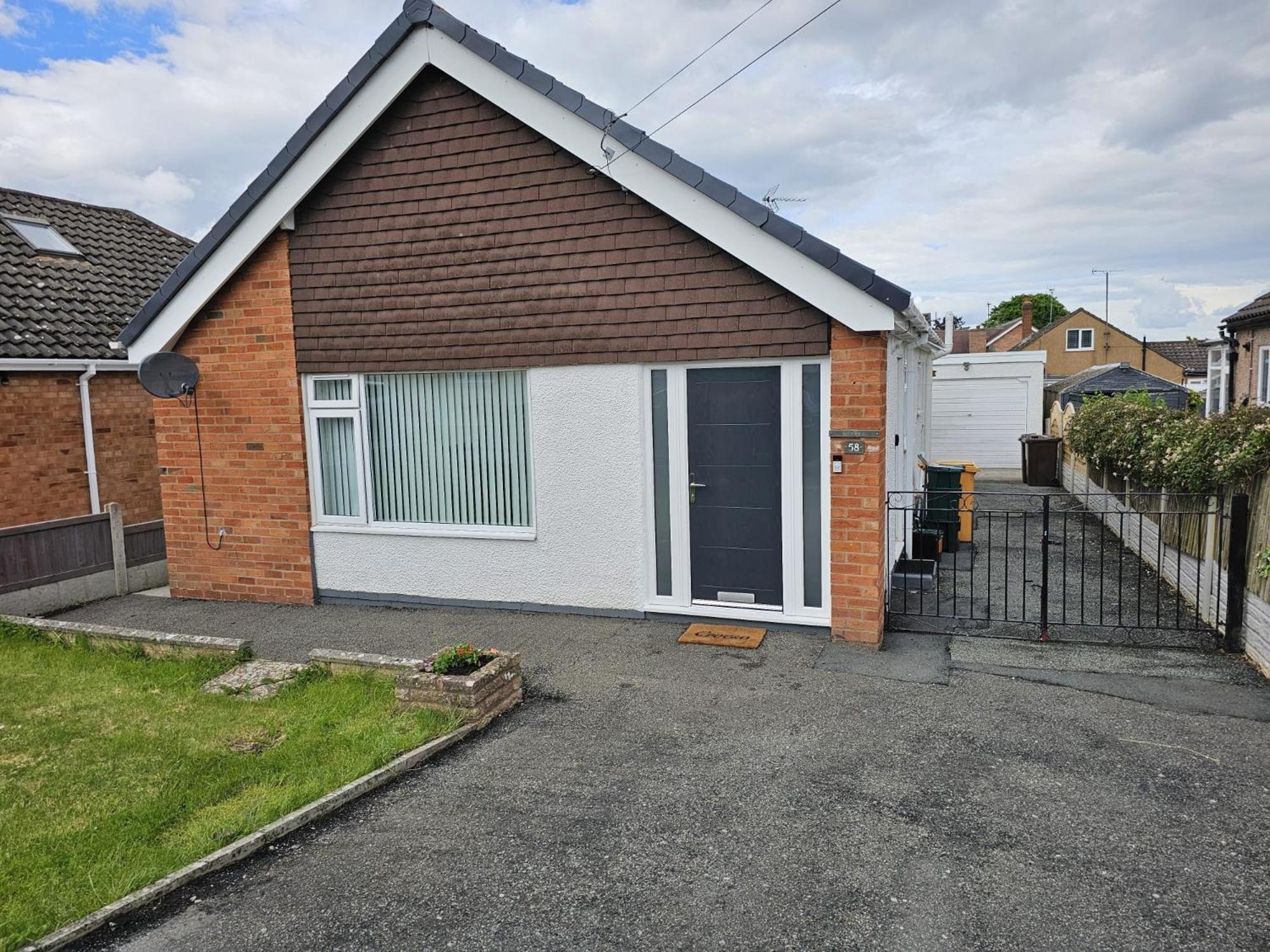 Modern Spacious Walking Distance To Castle & Town *