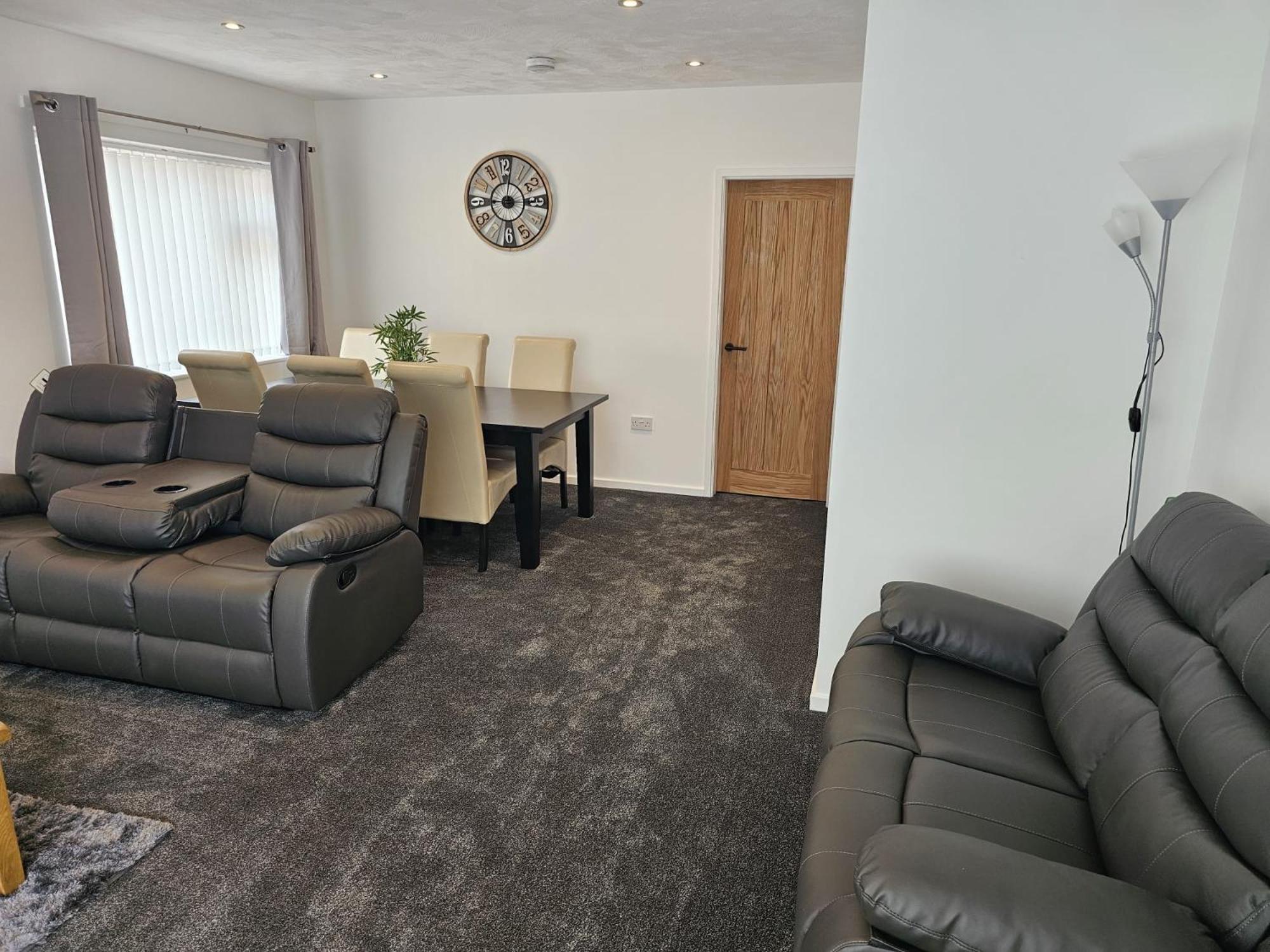 Modern Spacious Walking Distance To Castle & Town Ferienhaus Abergele