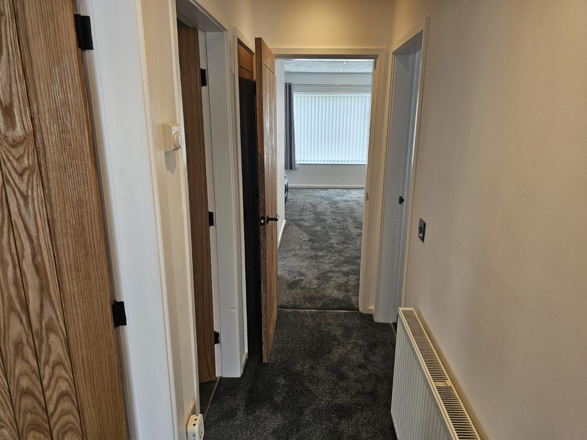 Modern Spacious Walking Distance To Castle & Town Hébergement de vacances *